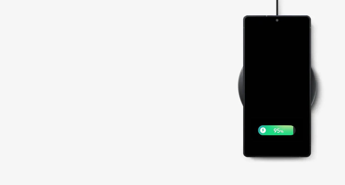 Galaxy 智能手机正在使用无线充电器充电