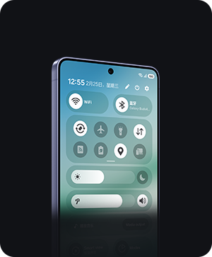 画面展示了一款Samsung Galaxy智能手机的快捷面板，用户在此可便捷操控Galaxy Buds4 Pro耳机的各项功能。