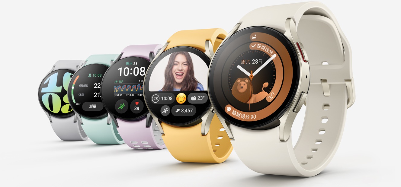 在一条对角线上可以看到五部Galaxy Watch6。这五款手表都展示了不同的表盘和不同的表带。