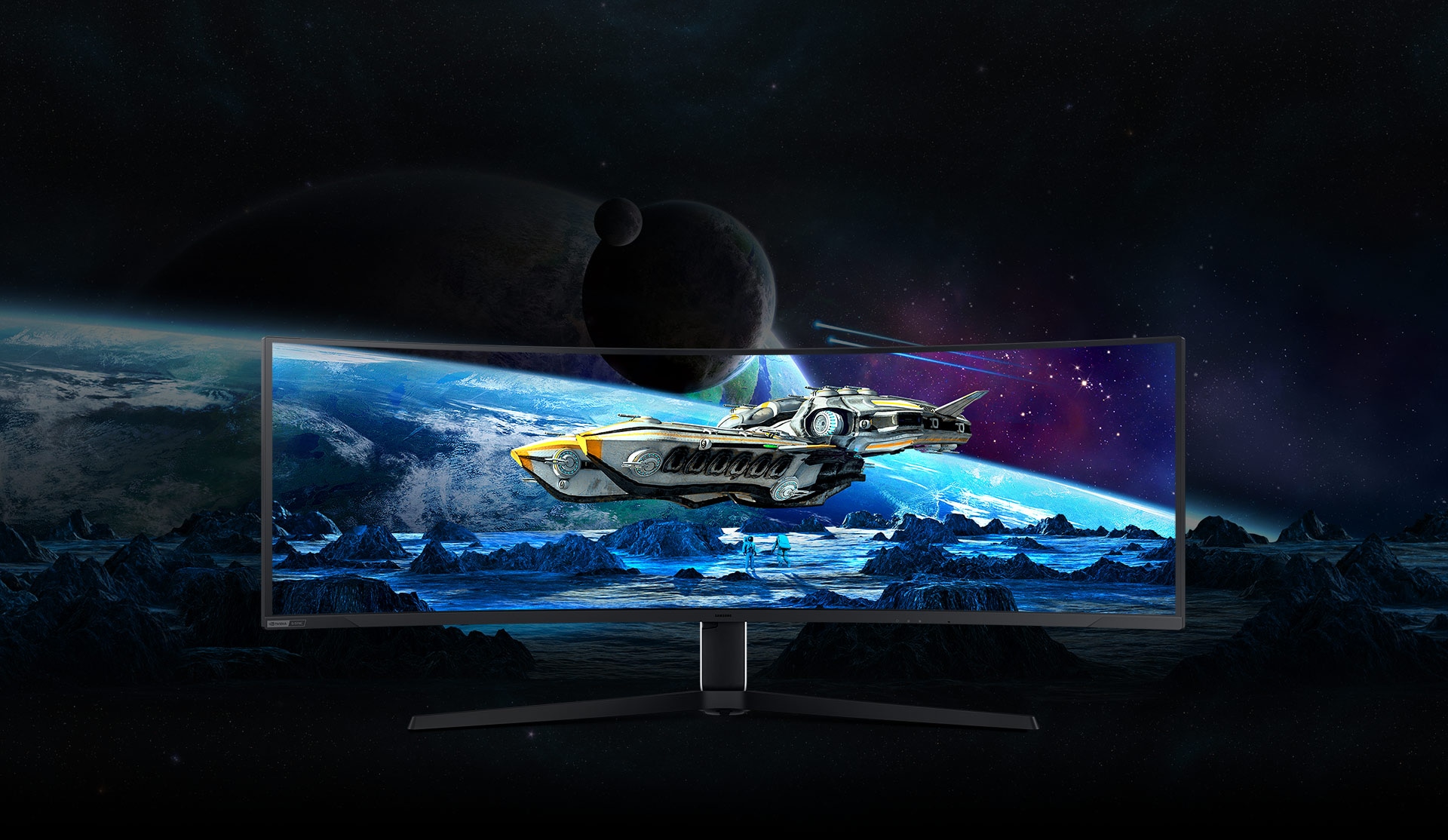 屏幕上显示一艘黄灰相间的宇宙飞船在一个多山的星球上空低空飞行。飞船后面是另一颗行星，它从屏幕延伸到显示器后面的背景中。奥德赛Neo G9的屏幕分为两部分:左边是浅灰色，上面写着“10位”字样。而右侧则用“12位”标记的颜色更明亮、更清晰。随着屏幕合而为一，与屏幕外的部分相比，屏幕的颜色更清晰，细节也更多，对比度也更高。