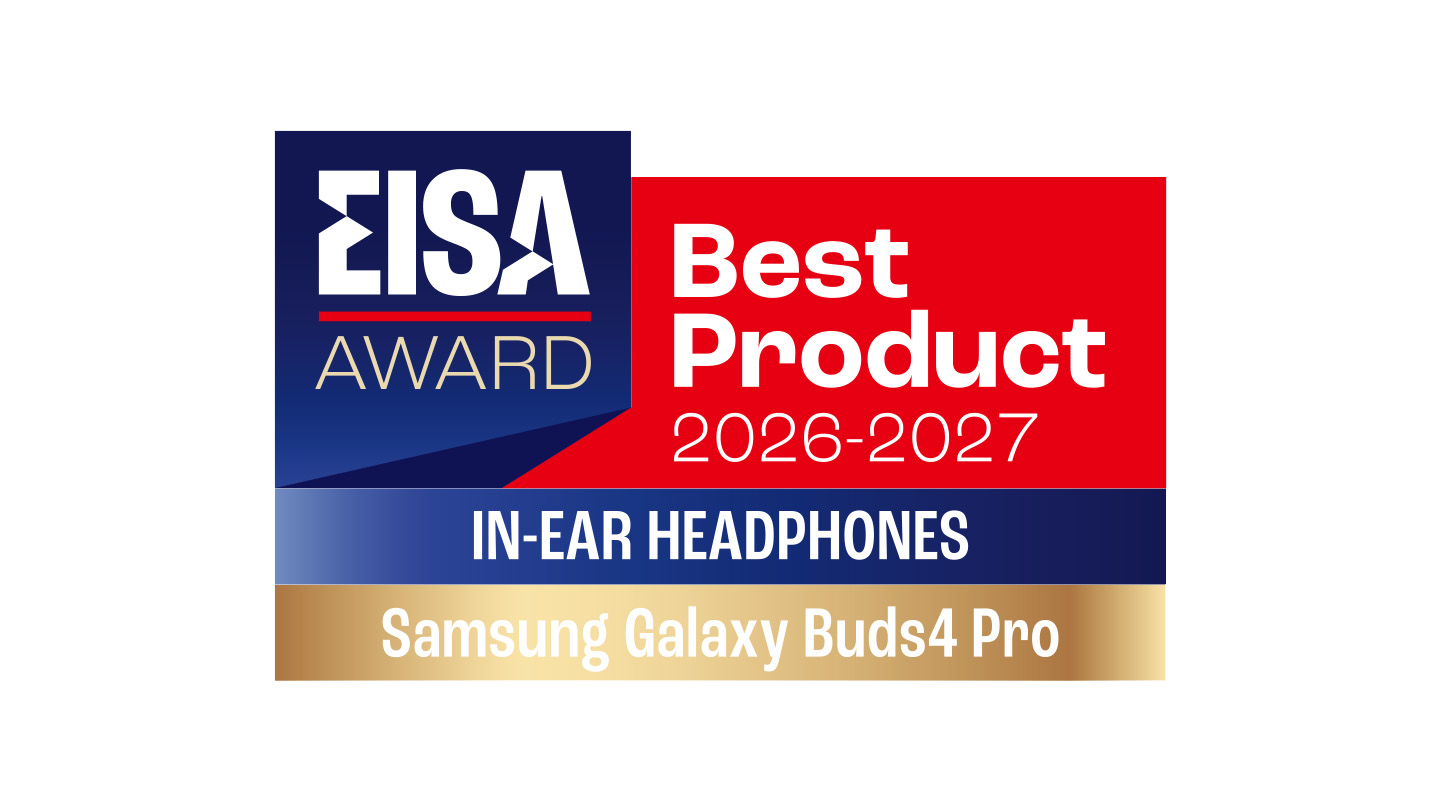 画面中呈现一位戴着Galaxy Buds4 Pro耳机的人，目光投向左边。