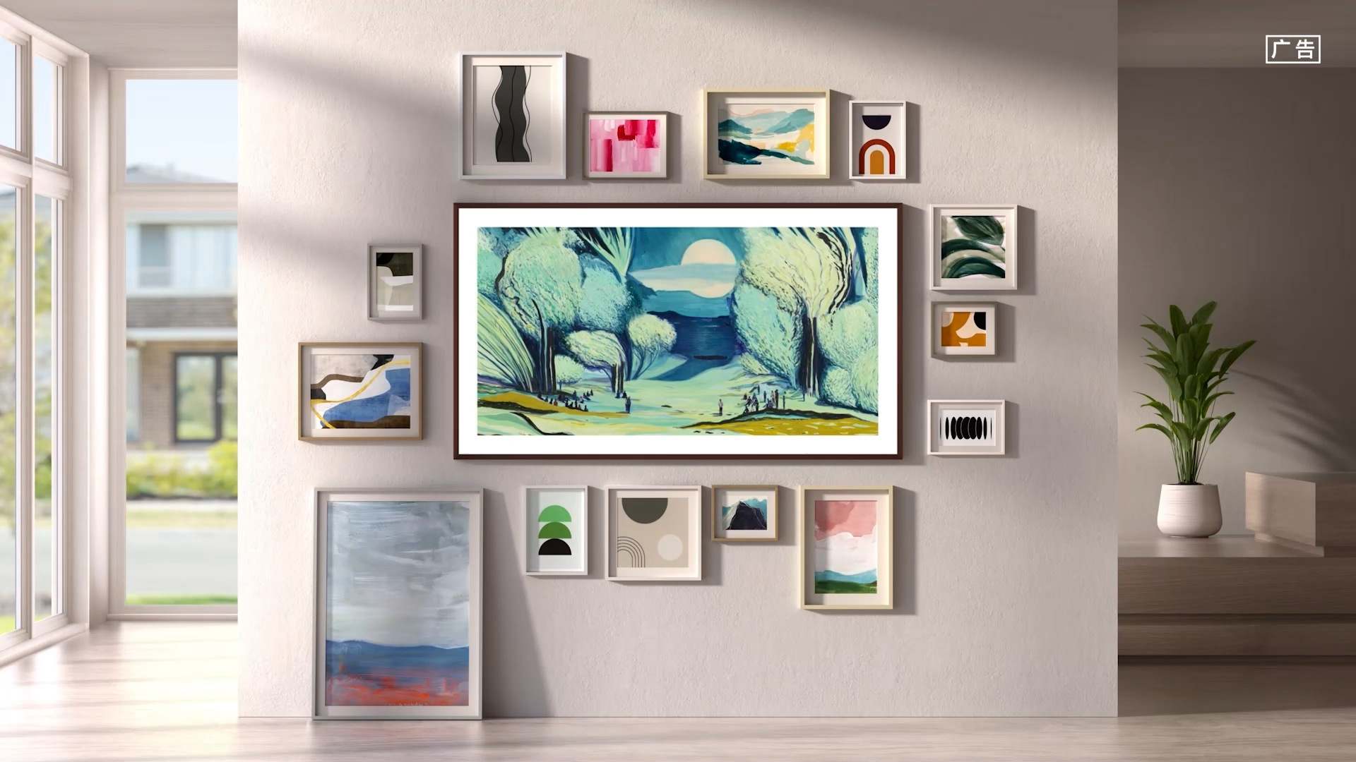 三星The Frame电视以壁挂形式安装于现代家居中，可展示艺术作品，与周围其他艺术品浑然一体。