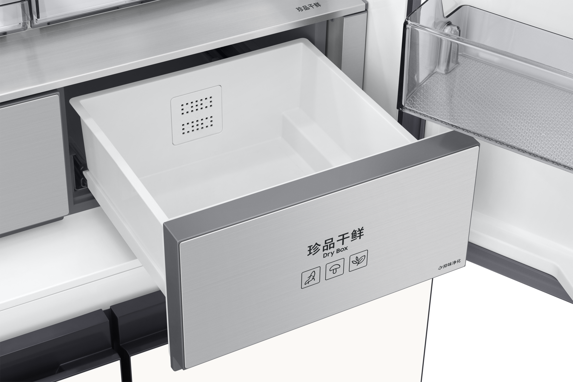 detail2 Essential White