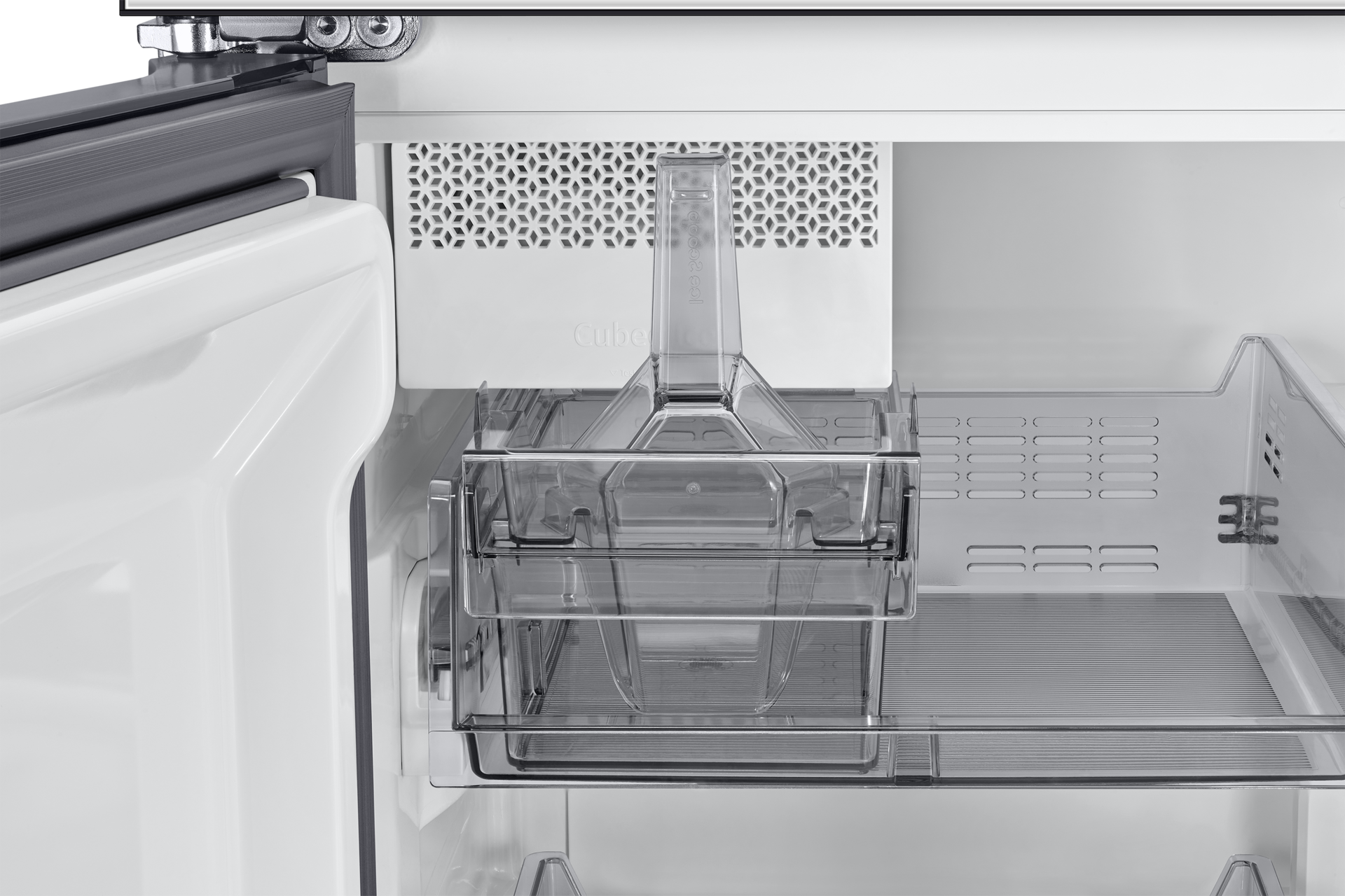 freezer-dynamic1 Satin White